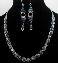 blue sweetpea necklace earrings