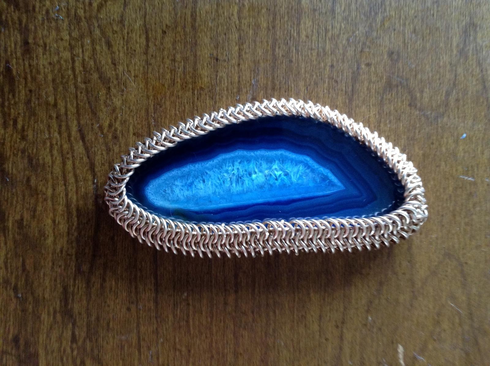 Wrapped agate slice