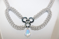 Full Persian and Swarovski Bow Necklace - Detail