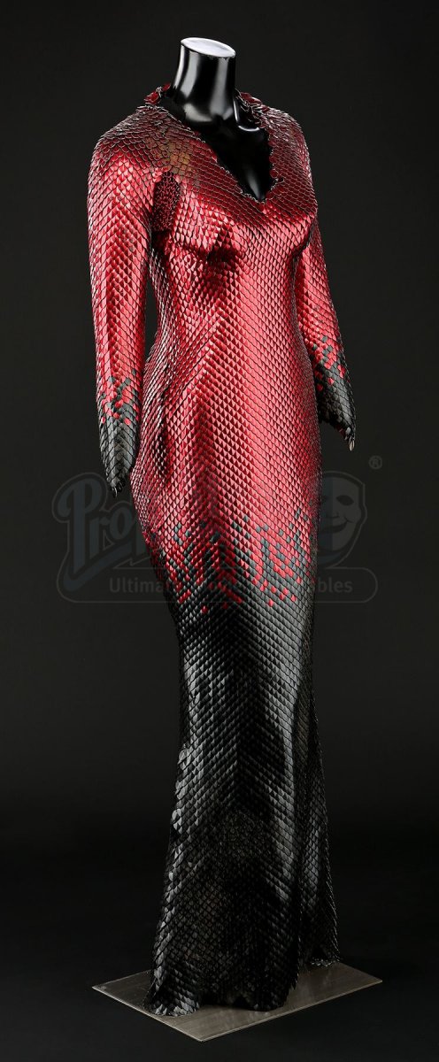 Seventh Son Mother Malkin's Scalemail Dress